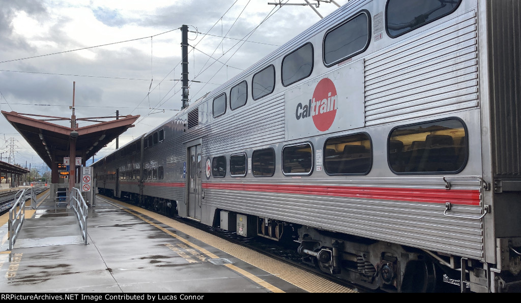 Caltrain 3860